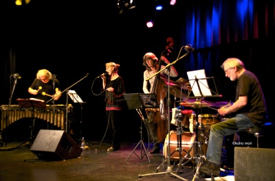 Dizzy Krisch, Lauren Newton, Karoline Höfler, and Bill Elgart (photo by Koho Mori)