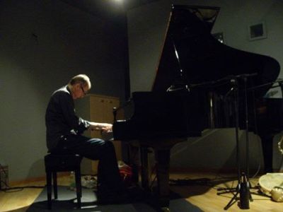 a recent shot of Gianni Lenoci